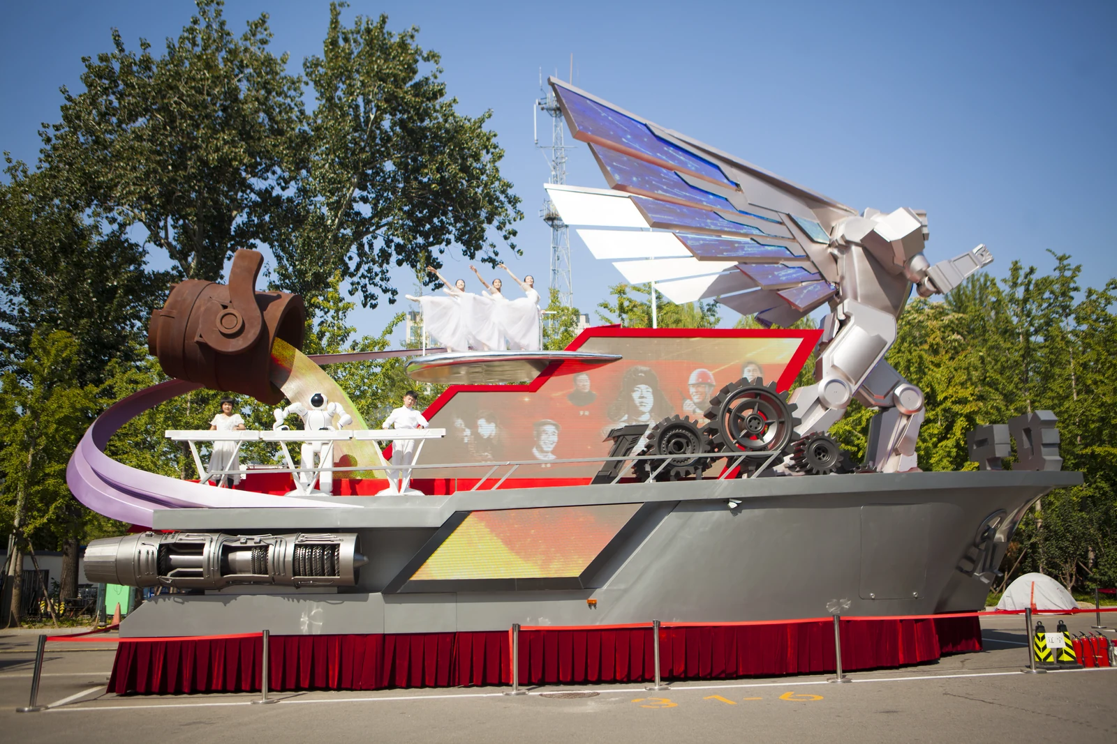 2019 National Day parade float performance